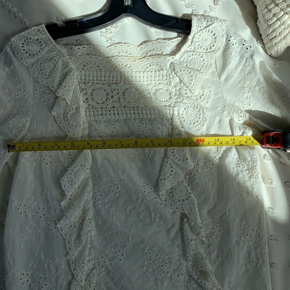 Lace blouse - Picture 9 of 9